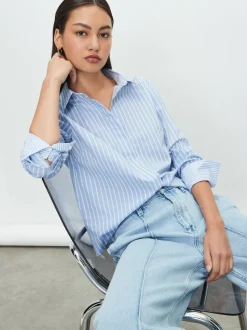 Blue/White Stripe Fitted Stretch Essential Long Sleeve Shirt
