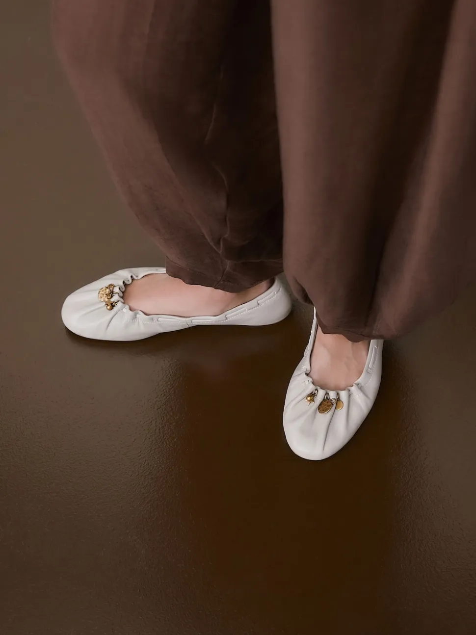 Bone Forever Comfort® Leather Ruched Charm Ballet Flats