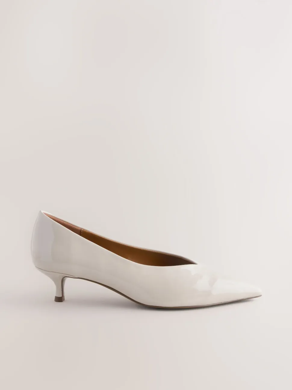 Bone Standard/Wide Fit Point Toe Low Kitten Heels Shoes