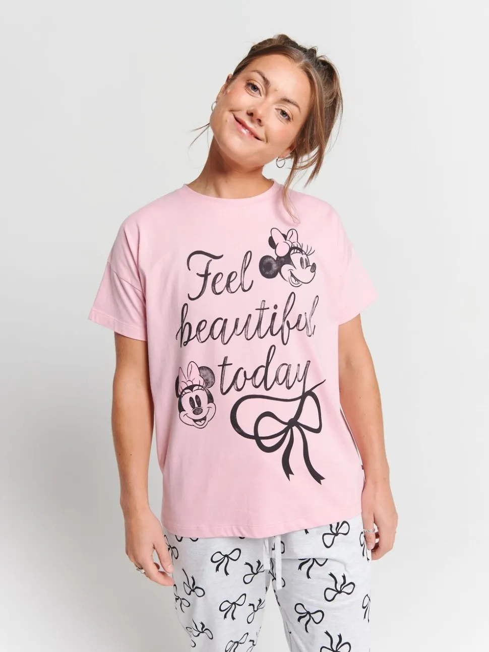 Brand Threads Pink Ladies Minnie Mouse Pyjamas Set