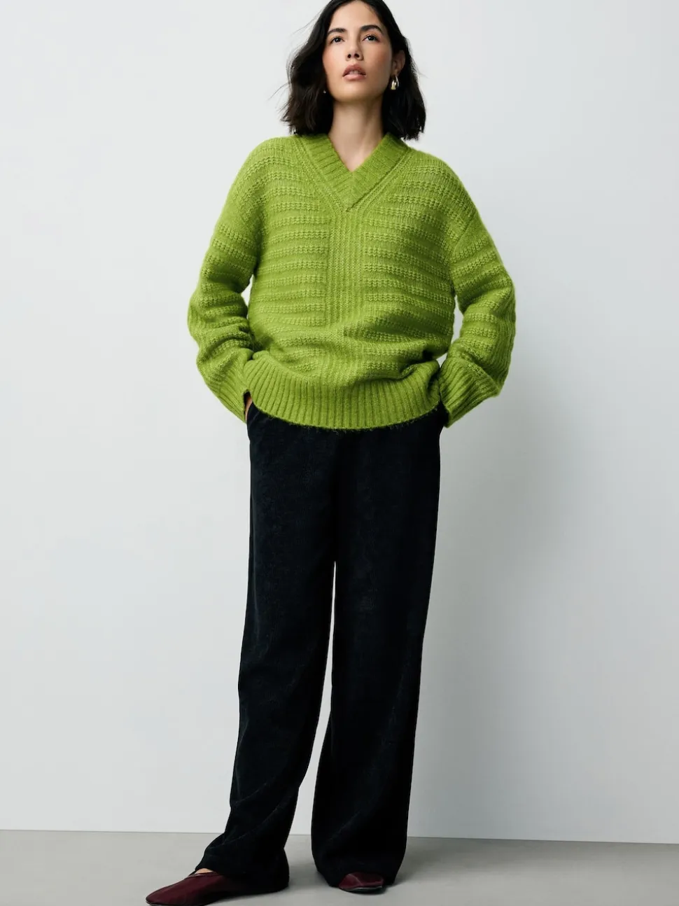 Bright Green Ribbed Longline V-Neck Jumper With Wool