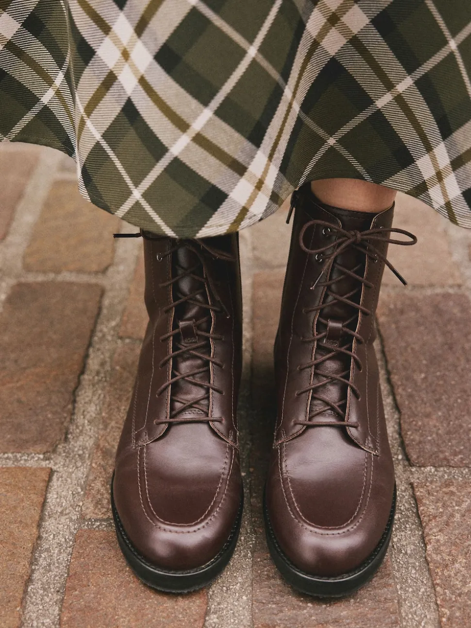 Burgundy Red Leather Forever Comfort® Lace-Up Ankle Boots