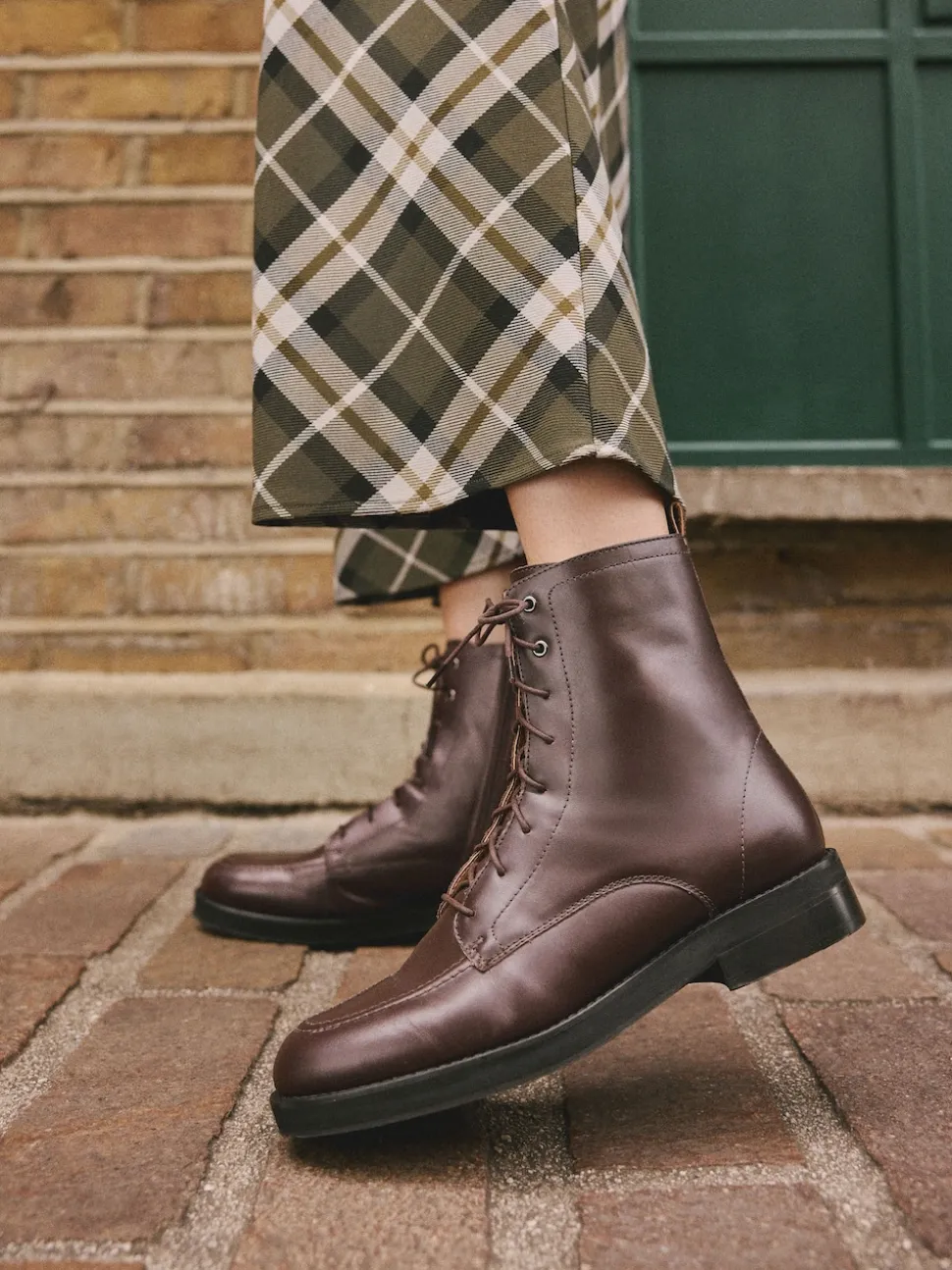Burgundy Red Leather Forever Comfort® Lace-Up Ankle Boots