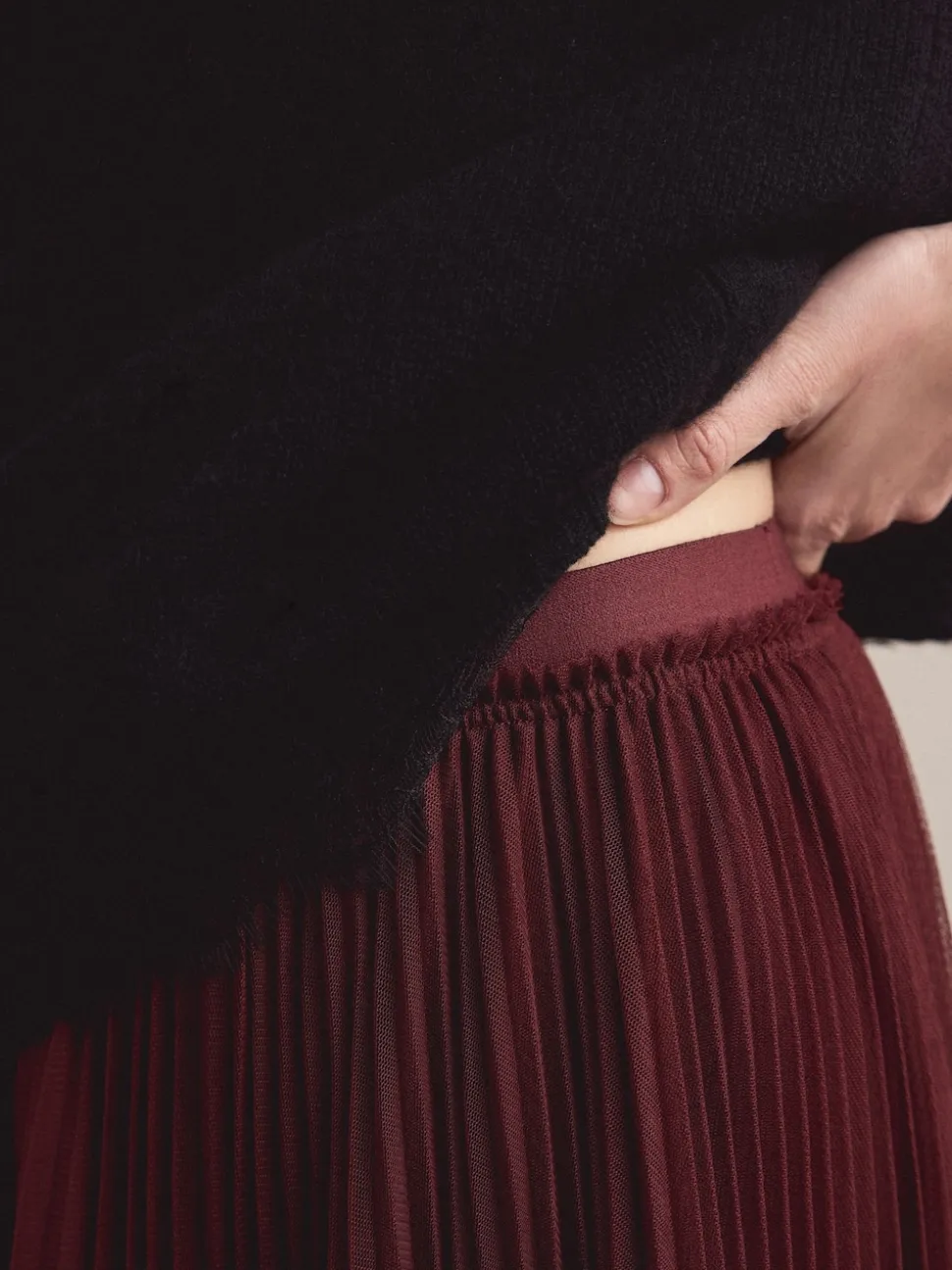 Burgundy Red Mesh Pleated Maxi Skirt