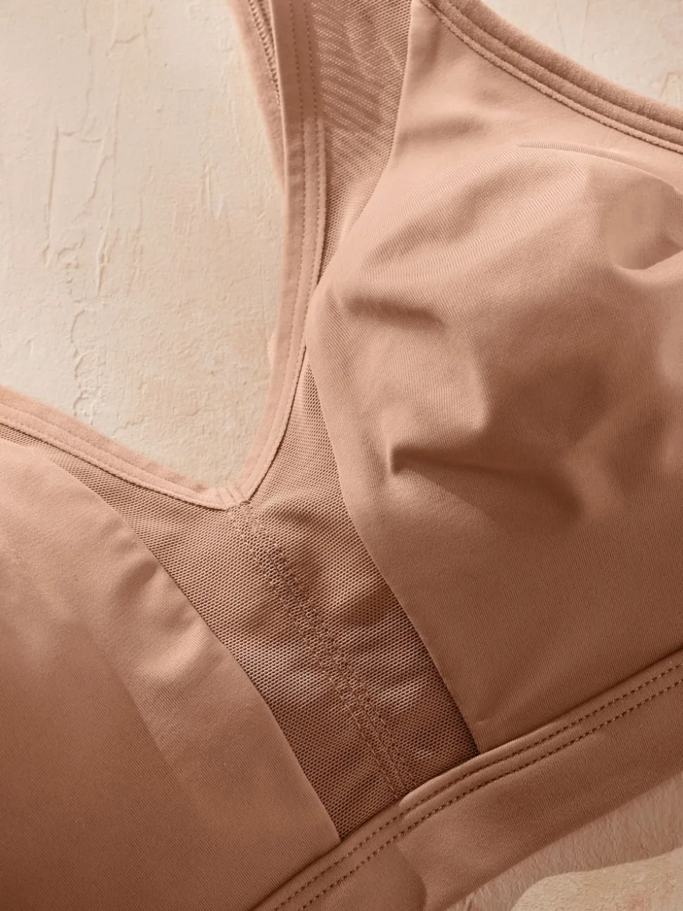 Caramel Nude B-H Total Support Non Wire Ultimate Comfort Bra