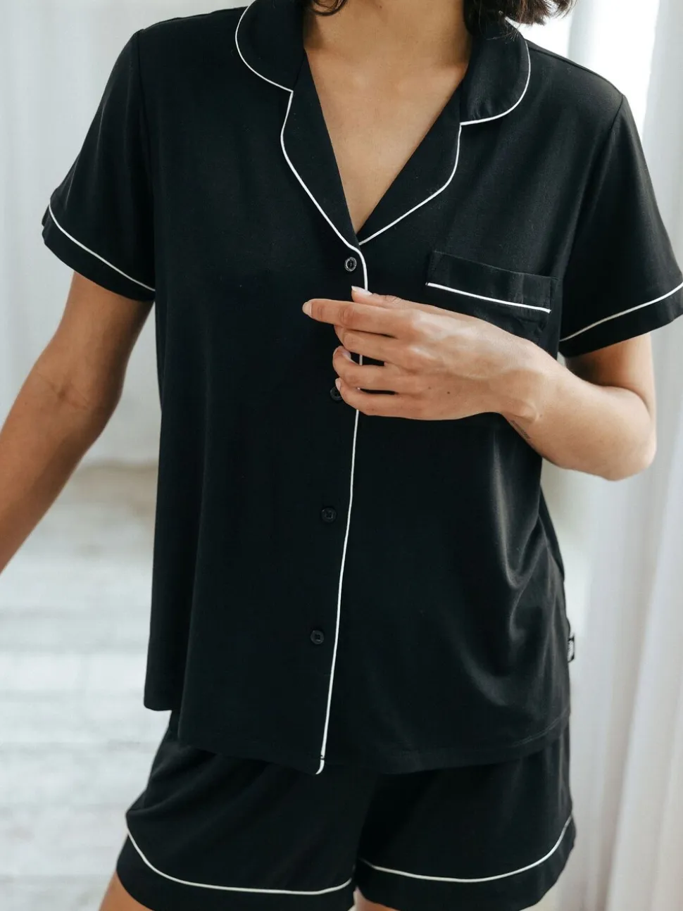 Chelsea Peers Black TENCEL™ Modal Short Button Up Pyjamas Set