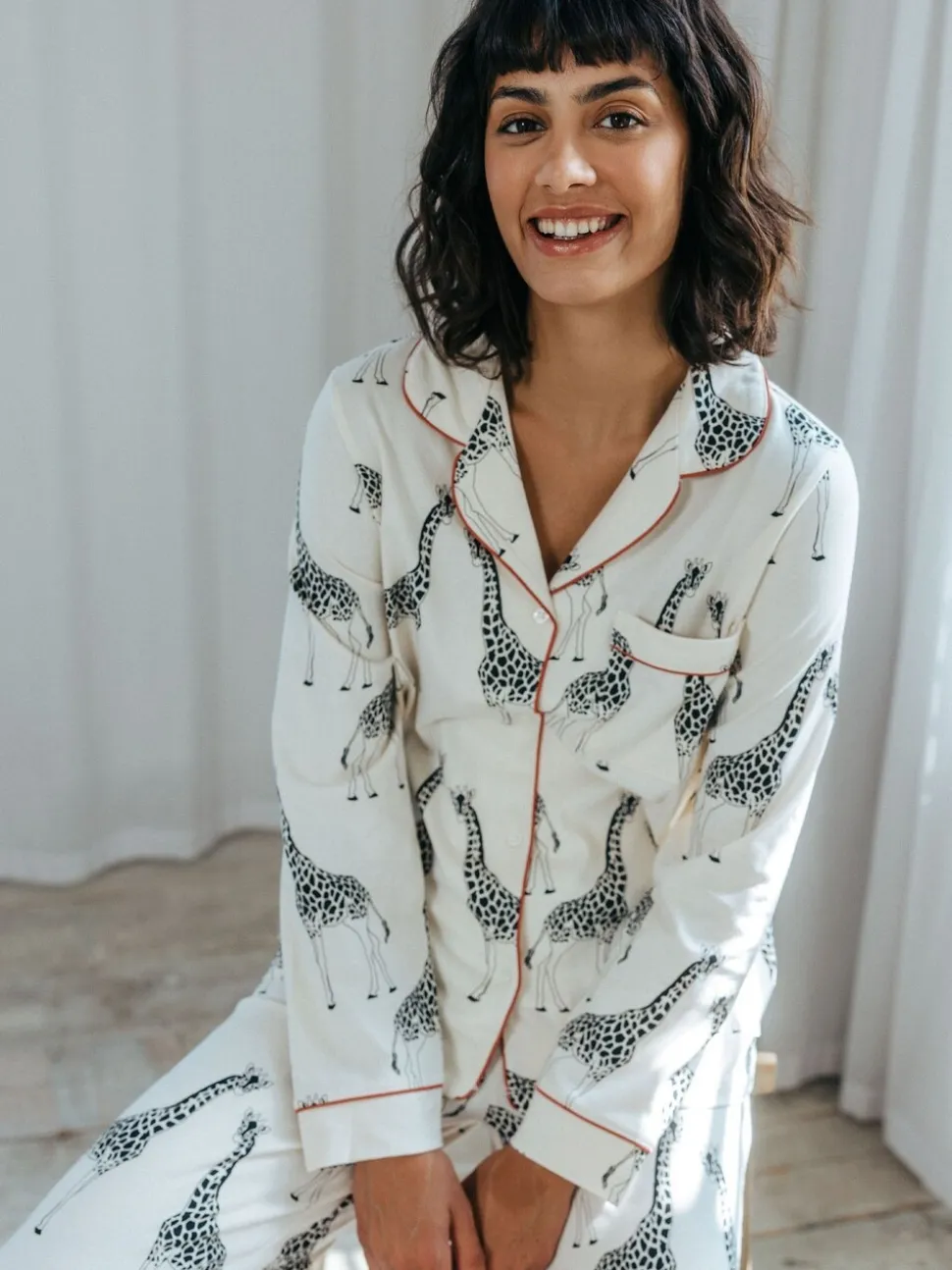 Chelsea Peers Cream Giraffe Button Up Long Pyjama Set