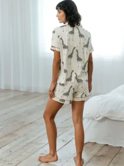 Chelsea Peers White Cotton Giraffe Print Short Pyjamas Set