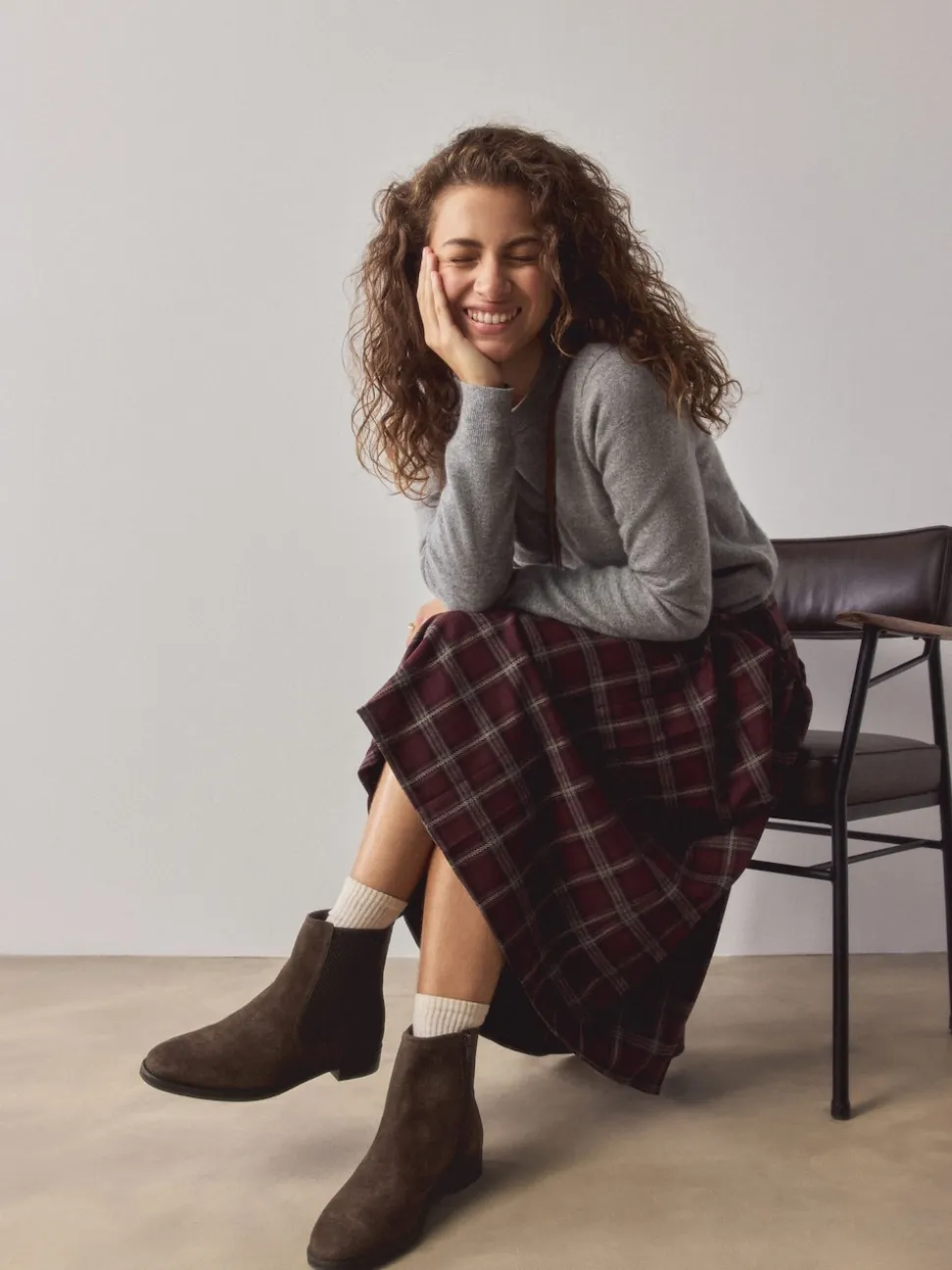 Chocolate Brown Suede Embossed Standard/Wide Fit Forever Comfort® Chelsea Ankle Boots