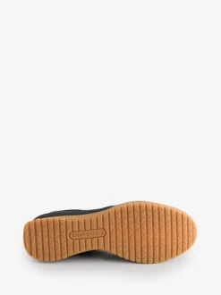 Converse Black Run Star Low Trainers
