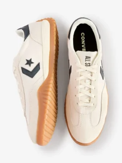 Converse Cream Run Star Low Trainers