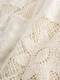 Cream Crochet Summer Shorts