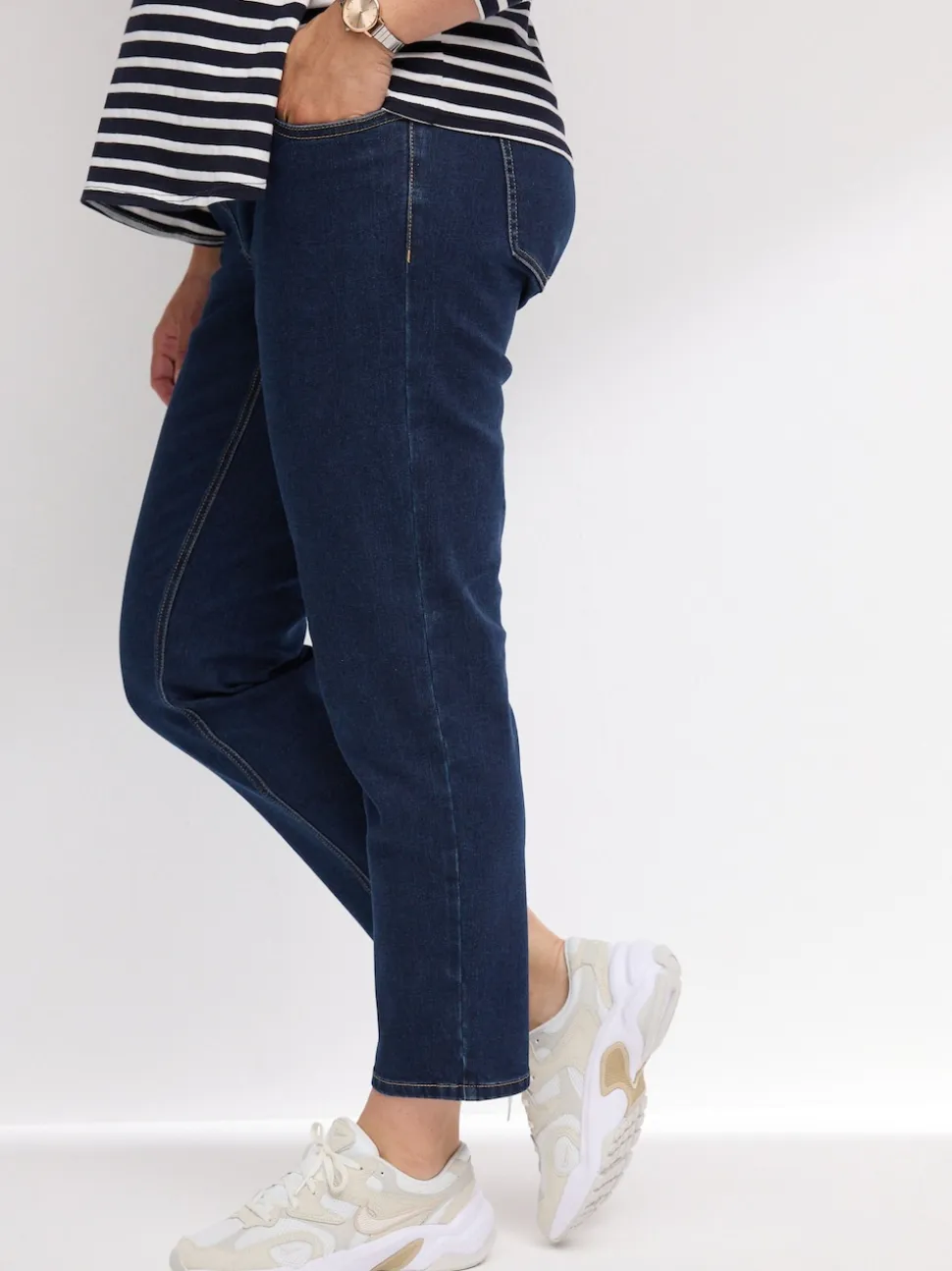 Dark Blue Mom Maternity Denim Jeans