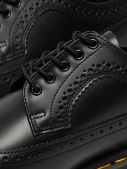 Dr. Martens Black Unisex 3989 Smooth Brogue Leather Shoes