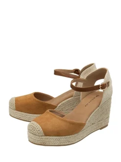 Dunlop Brown Wedge Shoes