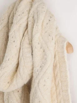 Ecru Cable Knit Cosy Scarf
