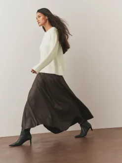 Ecru Crew Neck Knitted Jumper with Wool