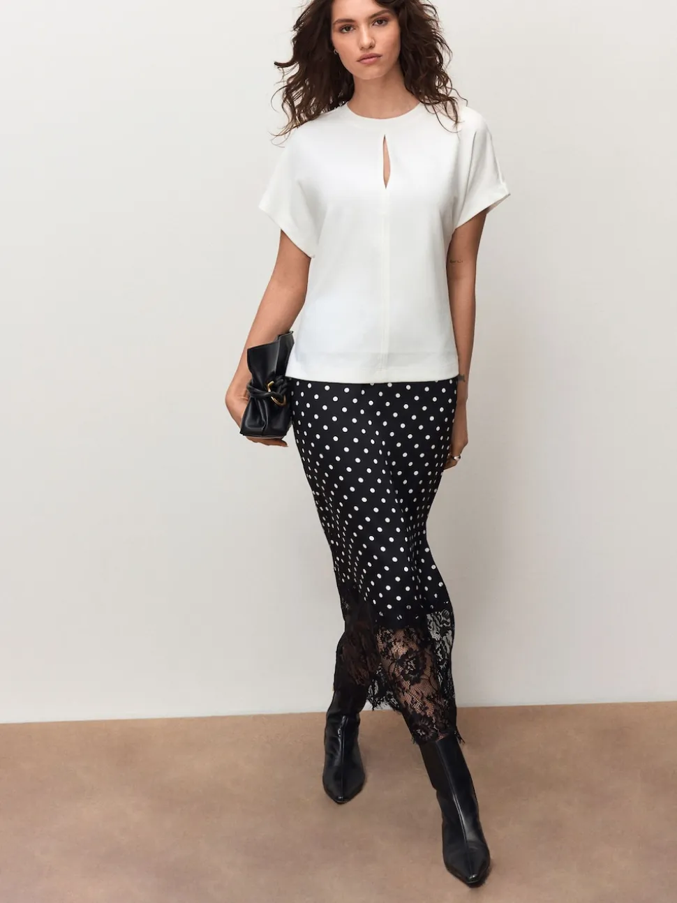 Ecru Short Sleeve Keyhole Crew Neck Top