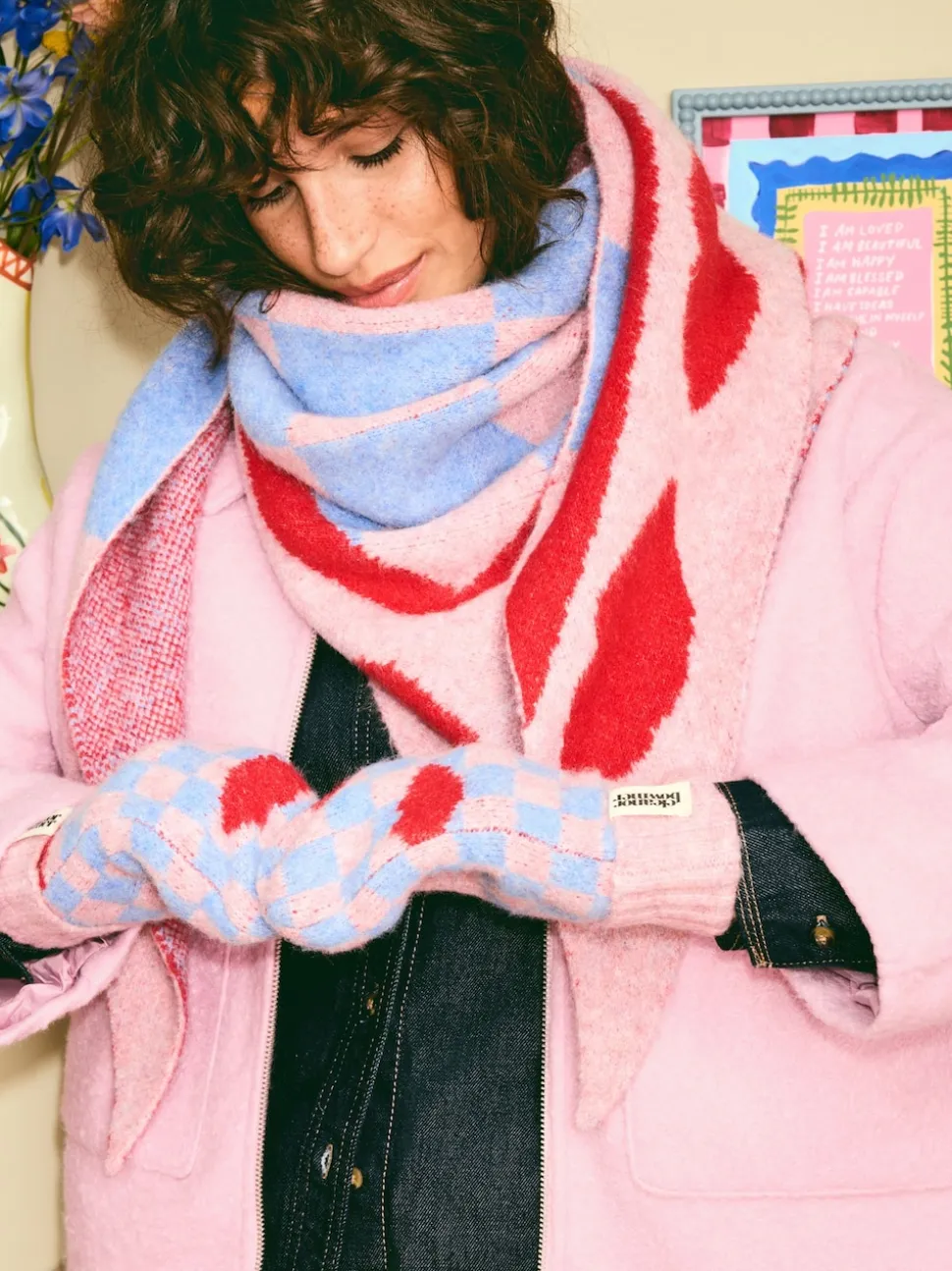 Eleanor Bowmer Checkerboard Lips Mittens