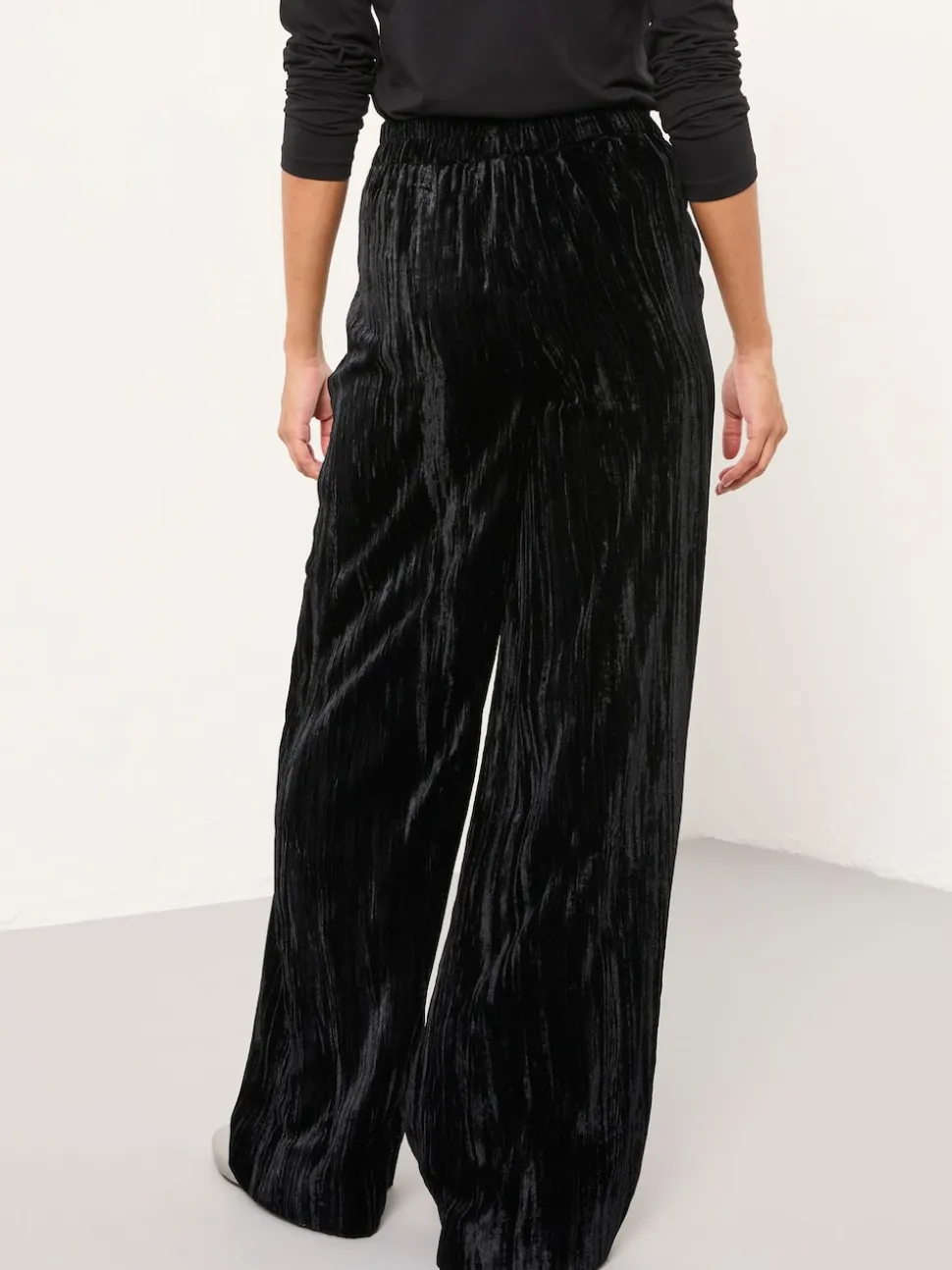FatFace Hetty Black Wide Leg Crinkle Velvet Trousers