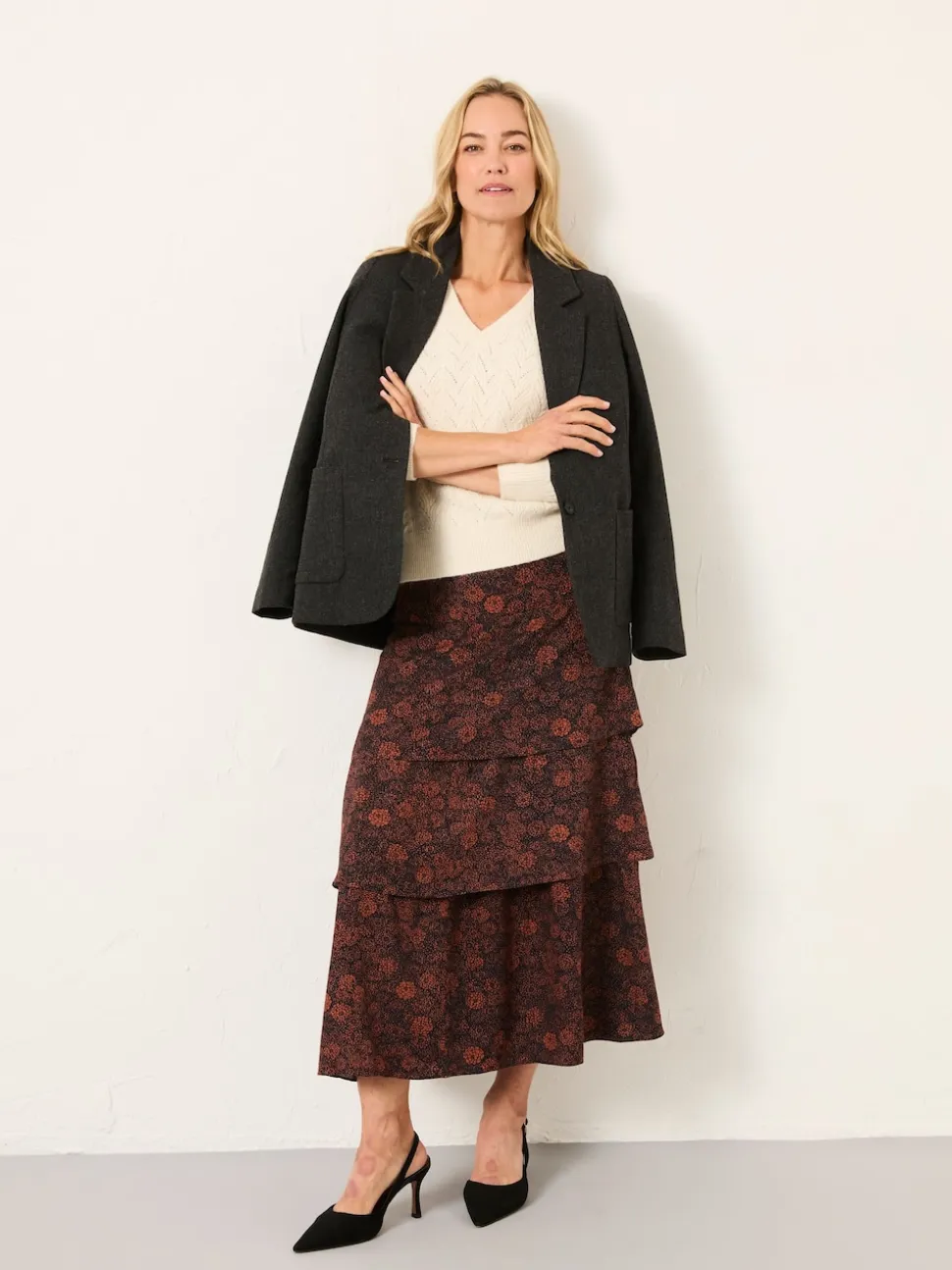 FatFace Tonia Black Circle Floral Midi Skirt