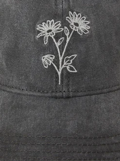 FatFace Washed Black Embroidered Daisy Cap