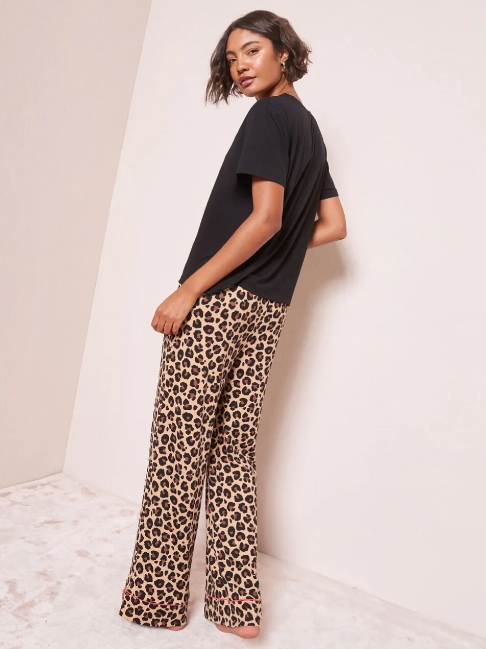 Friends Like These Brown Wild Night In Pyjamas Set