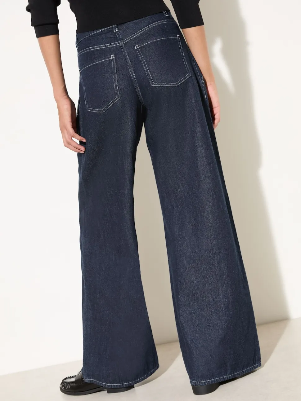 Friends Like These Mid Wash Pleat Relaxed Wide Leg Jeans