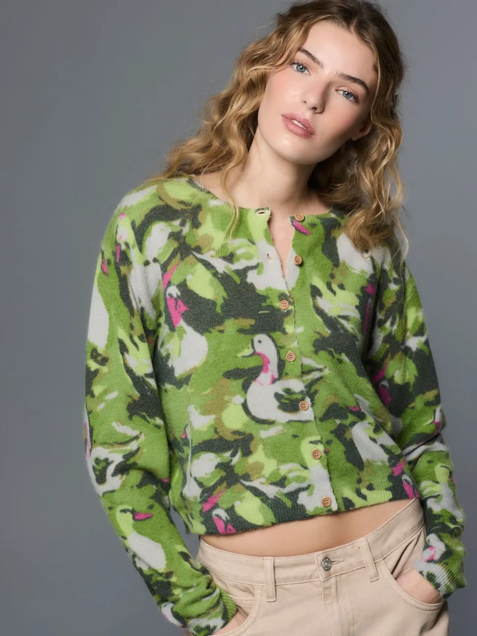Green Duck Print Crew Neck Knitted Cardigan With Wool