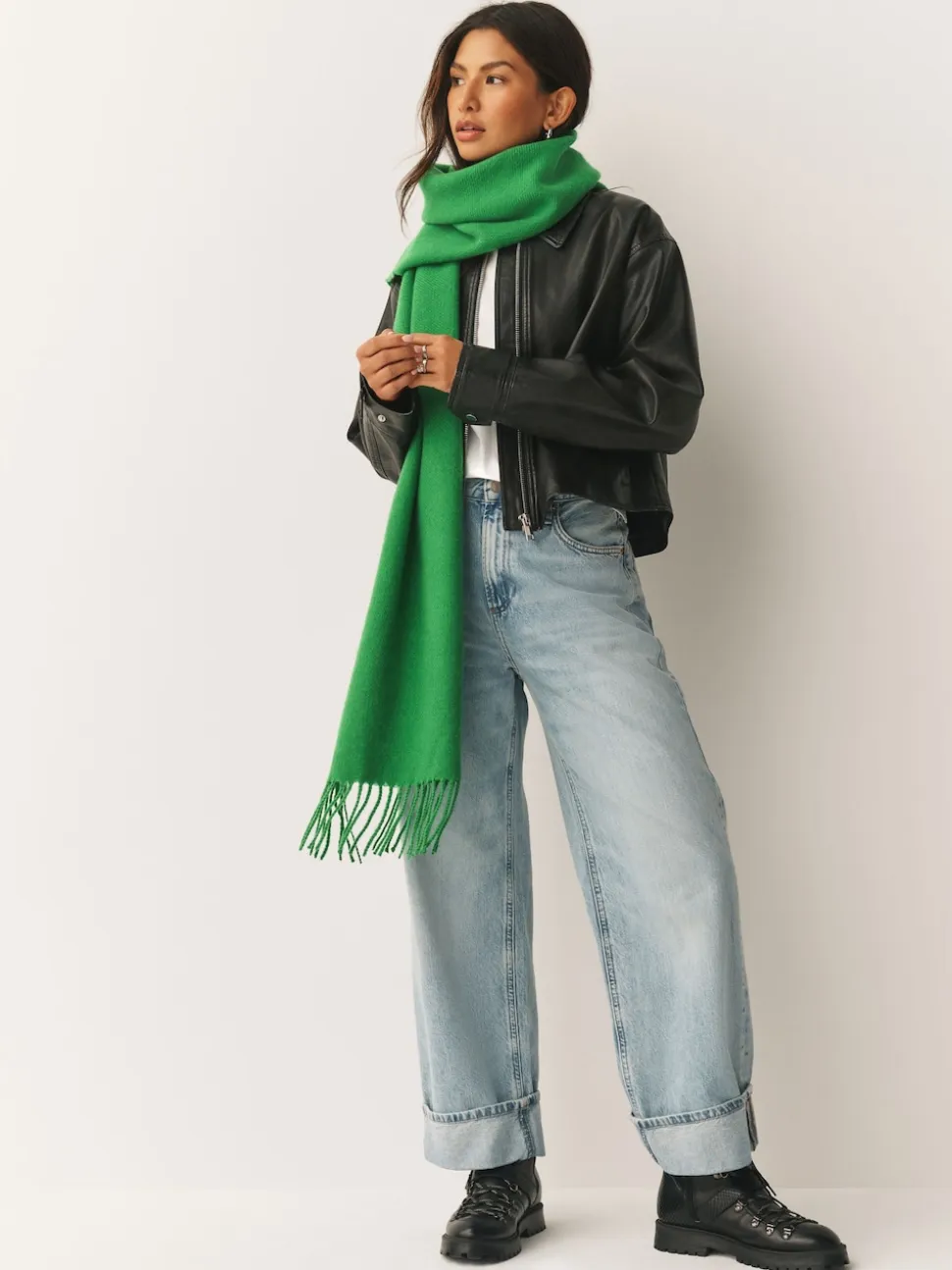 Green Midweight Wool Blend Scarf
