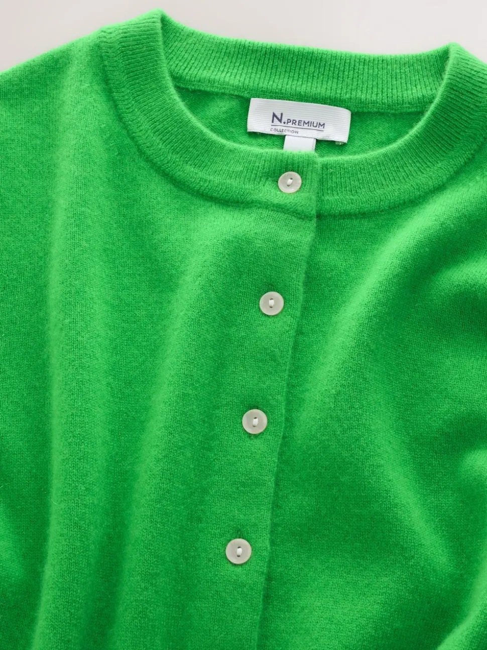 Green N.Premium 100% Cashmere Long Sleeve Cardigan