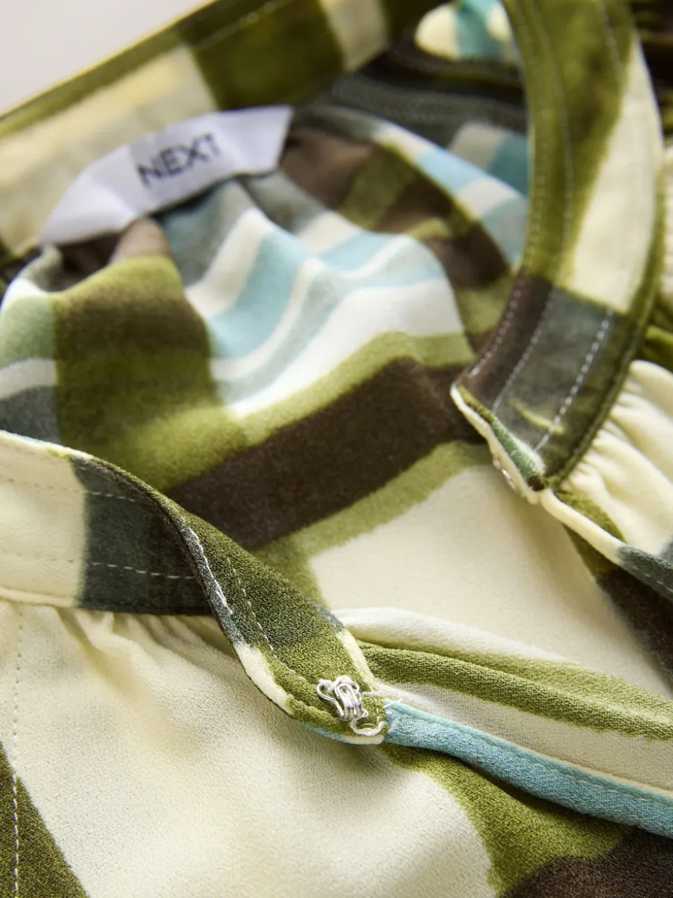 Green/Ecru Check Long Sleeve V-Neck Blouse