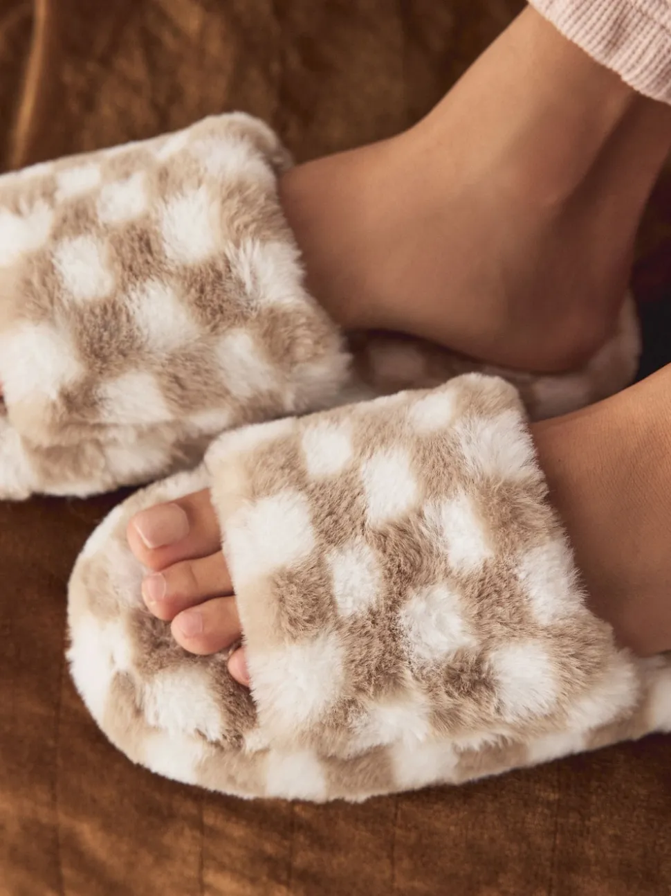 Green/White Checked Slider Slippers