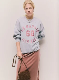 Grey Graphic Satin Applique 'Le Marais' City Longsleeve Crewneck Sweatshirt