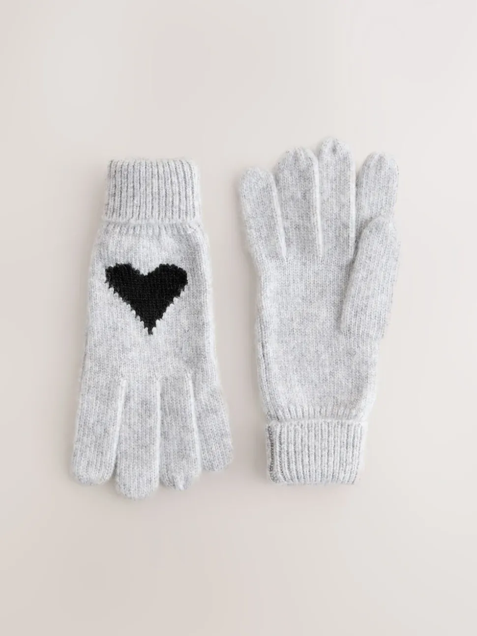 Grey Heart Knitted Gloves