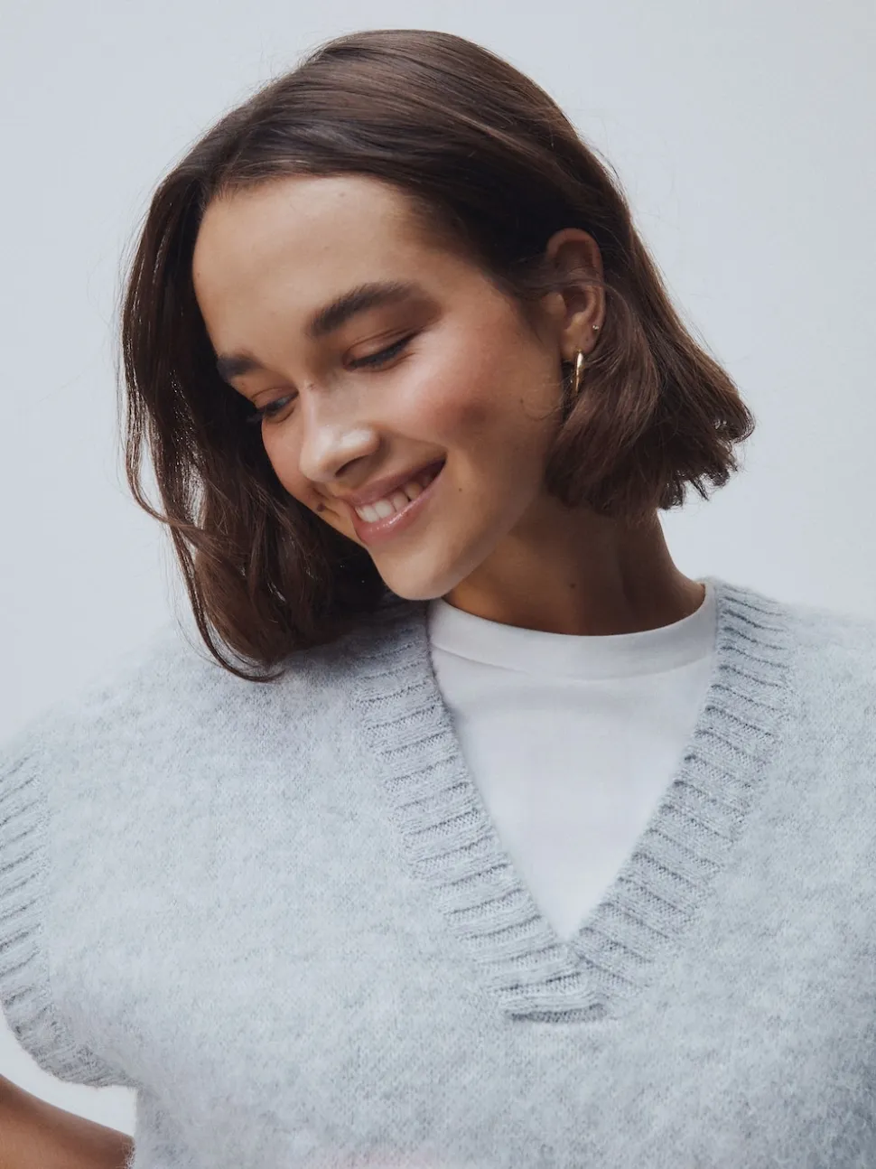 Grey Swan Scene Knitted Tank