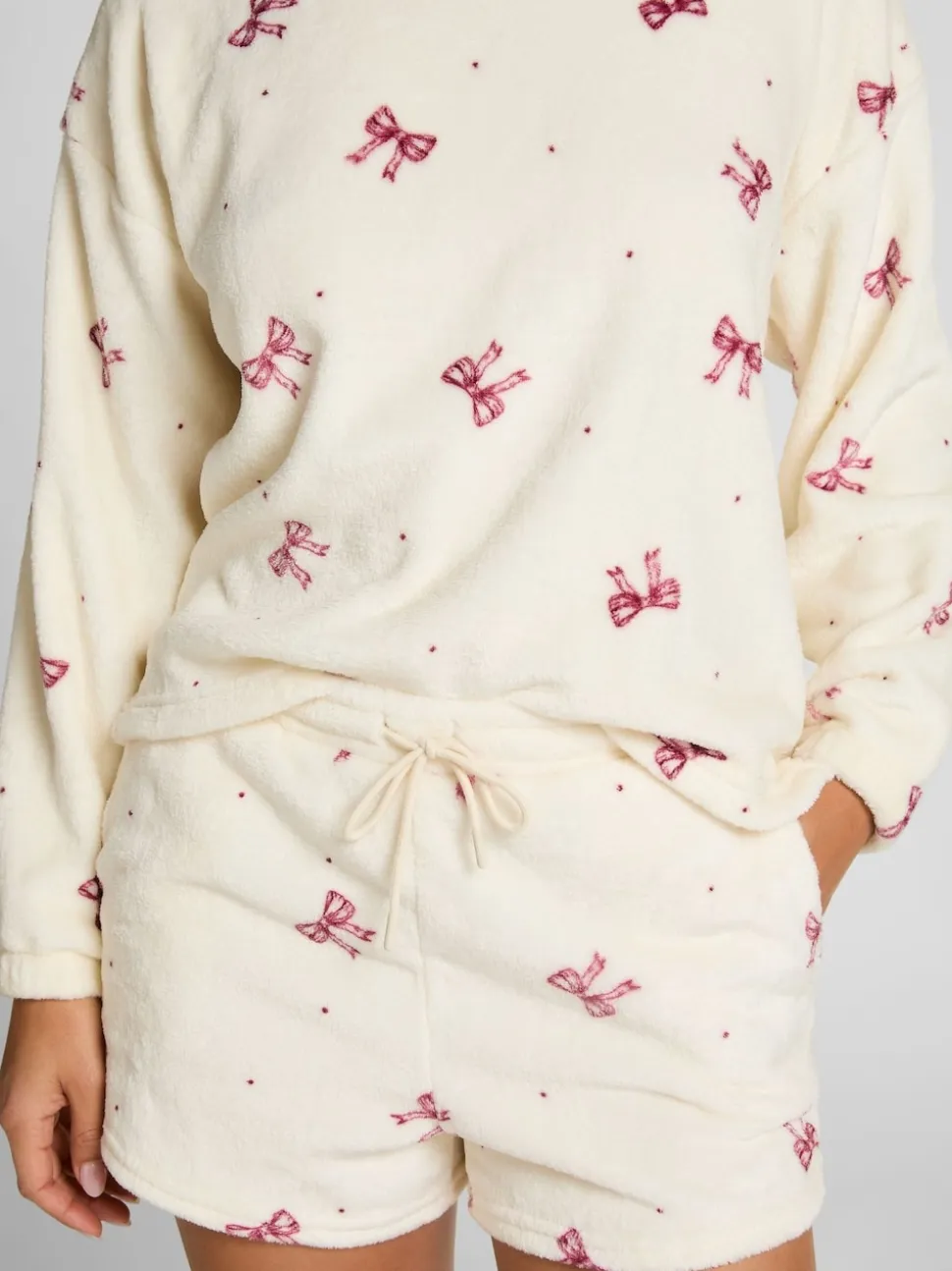 Hunkemoller Flannel Fleece White Pyjamas Set
