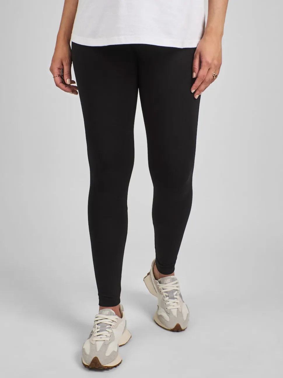JoJo Maman Bébé Black 2-Pack Cotton Rich Maternity Leggings