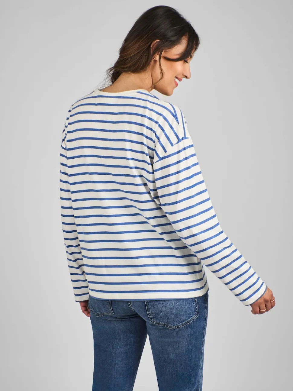 JoJo Maman Bébé Blue & Cream Stripe Long Sleeve Boyfriend Maternity T-Shirt