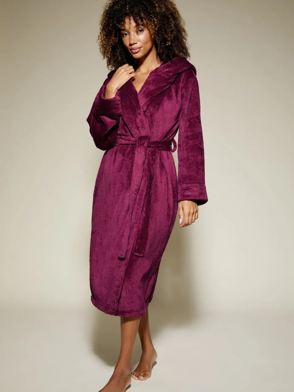 KBX Red Rosa Fluffy Robe
