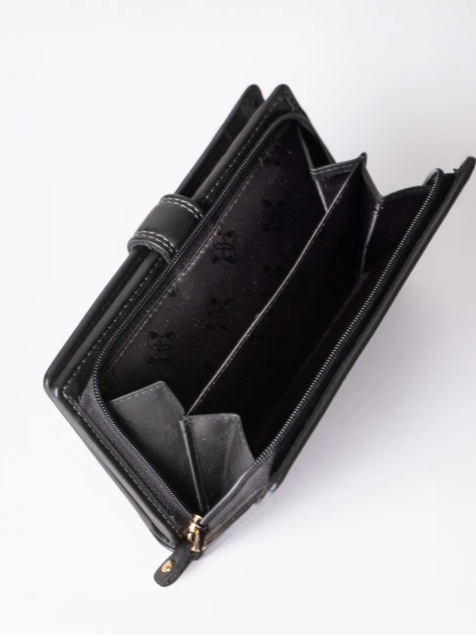 Lakeland Leather Black Medium Tab Purse