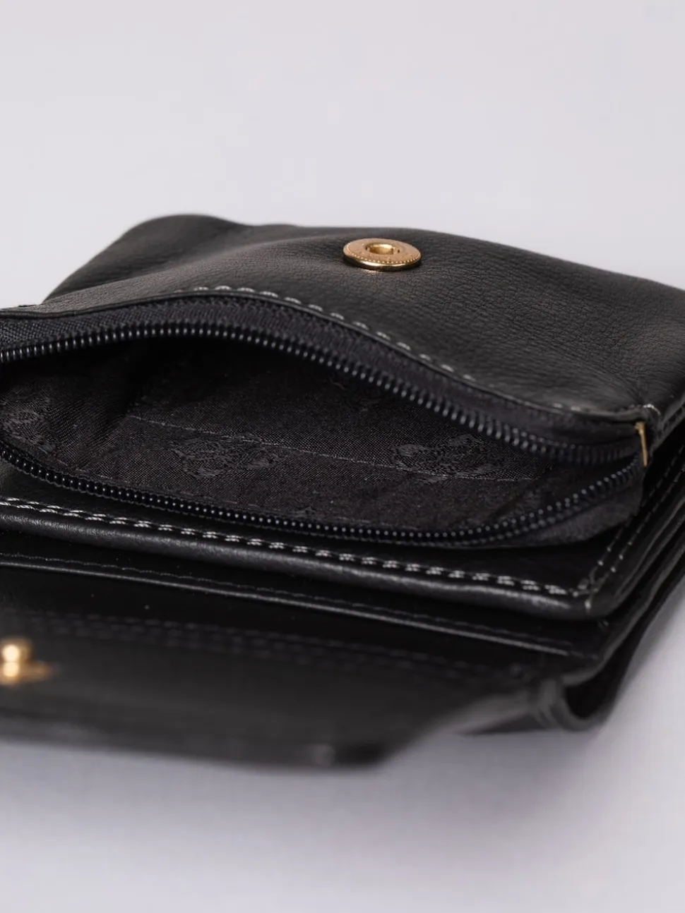 Lakeland Leather Black Small Leather Flapover Purse