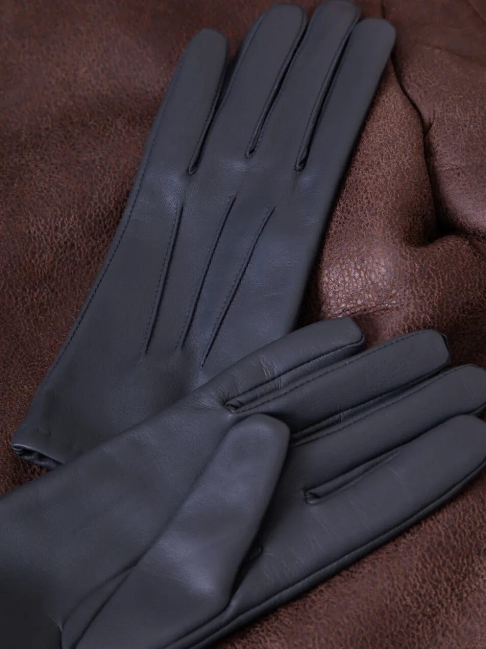 Lakeland Leather Blue Blea Classic Gloves