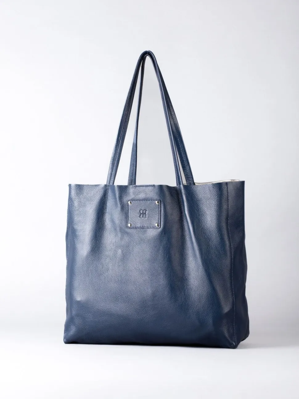 Lakeland Leather Blue Tarn Leather Bucket Bag