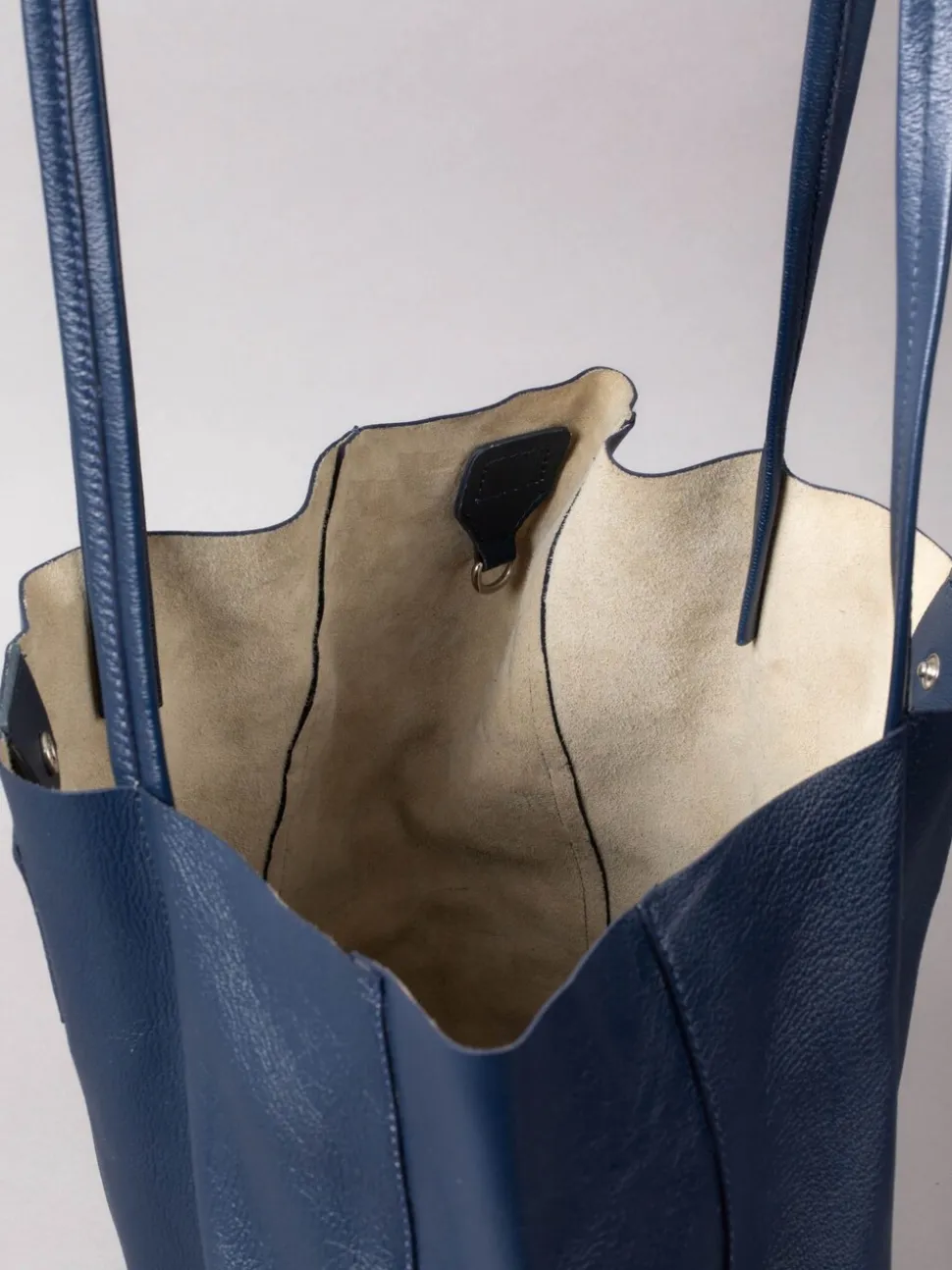 Lakeland Leather Blue Tarn Leather Bucket Bag