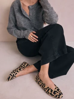 Leopard Extra Wide Fit Leather Round Toe Ballerinas