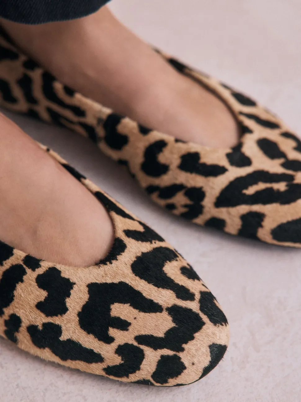 Leopard Extra Wide Fit Leather Round Toe Ballerinas