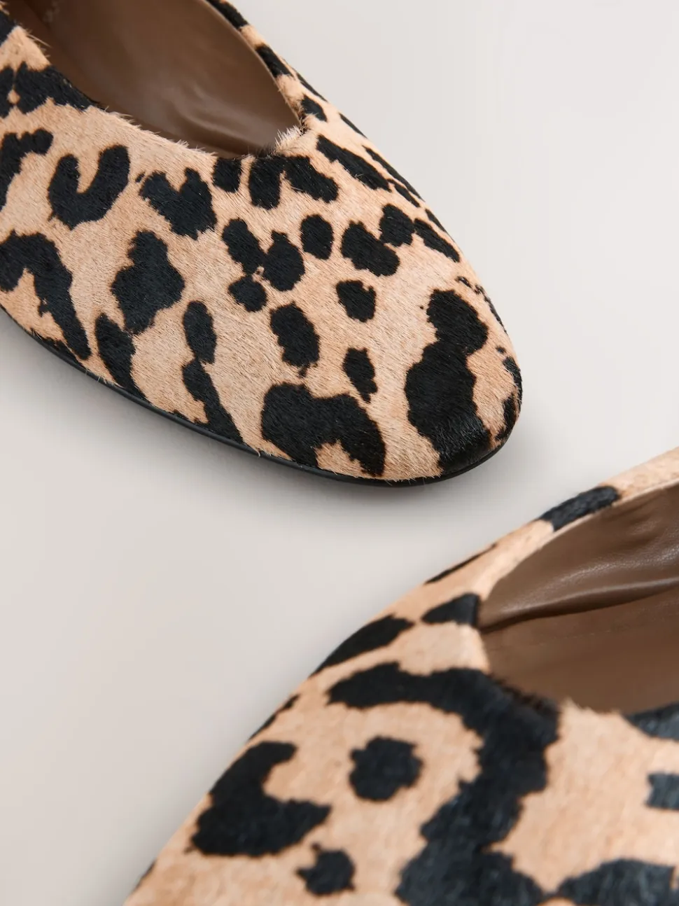 Leopard Extra Wide Fit Leather Round Toe Ballerinas