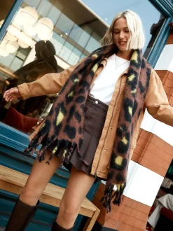 Leopard Print Heavyweight Blanket Scarf