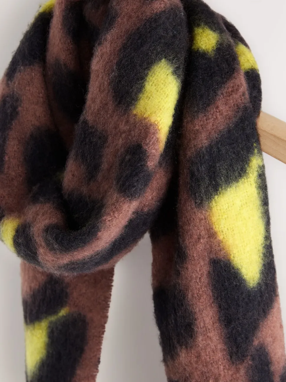 Leopard Print Heavyweight Blanket Scarf